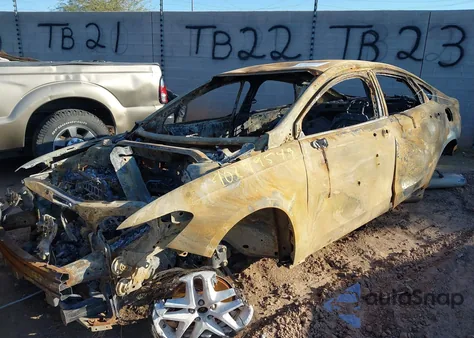 2014 Ford Fusion Se из США, поврежденный, VIN 3FA6P0H72ER392354